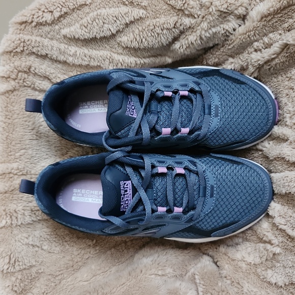 Skechers Go Run Consistent Women's Sz 6 - Picture 2 of 9